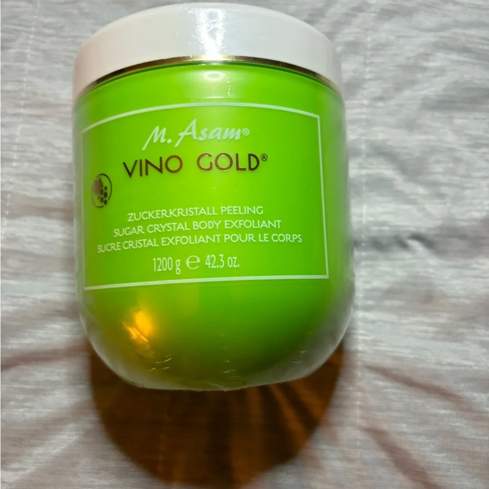 Skin tightening, exfoliating body cream & scrub - Picture 3 of 3